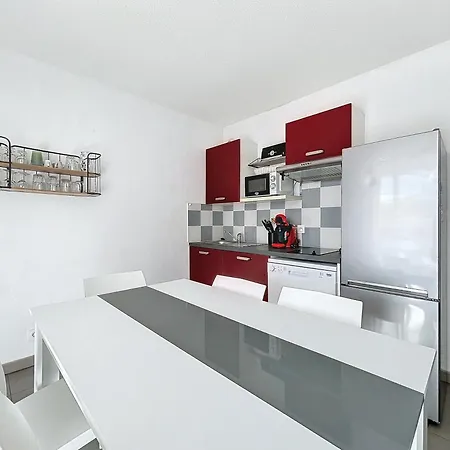3356-appartement 8 Couchages *